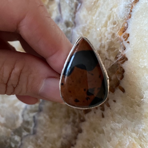 Mahogany Obsidian Gemstone Ring, Stamped .925 Sterling Silver over Brass. - Picture 4 of 9
